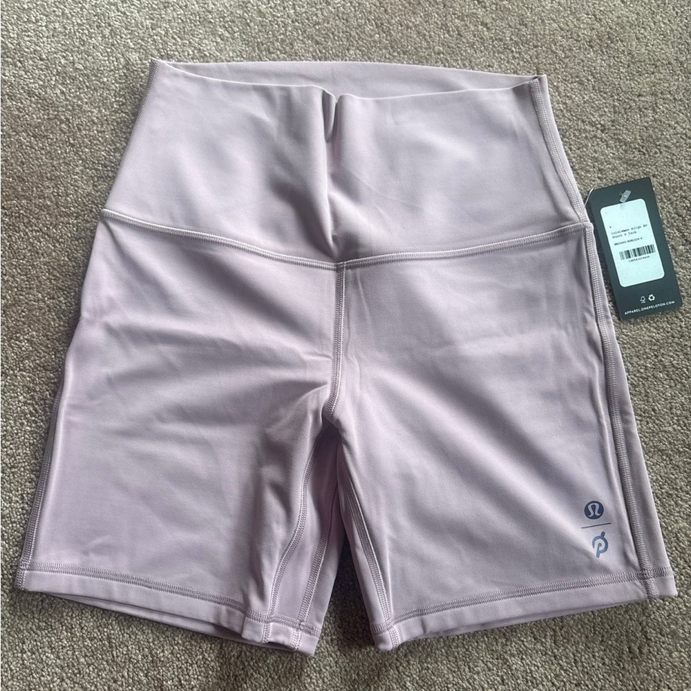 Lululemon Align bike shorts size 6 NWT